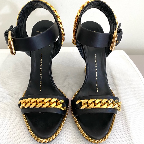 Authentic Giuseppe Zanotti leather wedges, never been used - Picture 2 of 9